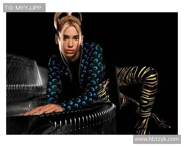 啪姐与足球明星的奇妙邂逅揭开了运动与时尚的完美融合之旅 啪姐与足球明星的奇妙邂逅揭开了运动与时尚的完美融合之旅