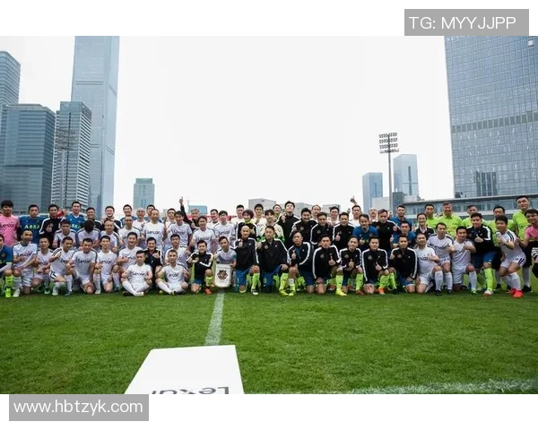 深圳足球队在邀请赛中的战术表现分析与点评探讨