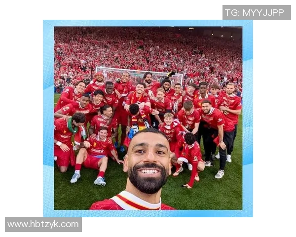 荷兰足球明星7号的辉煌历程与传奇瞬间回顾 荷兰足球明星7号的辉煌历程与传奇瞬间回顾